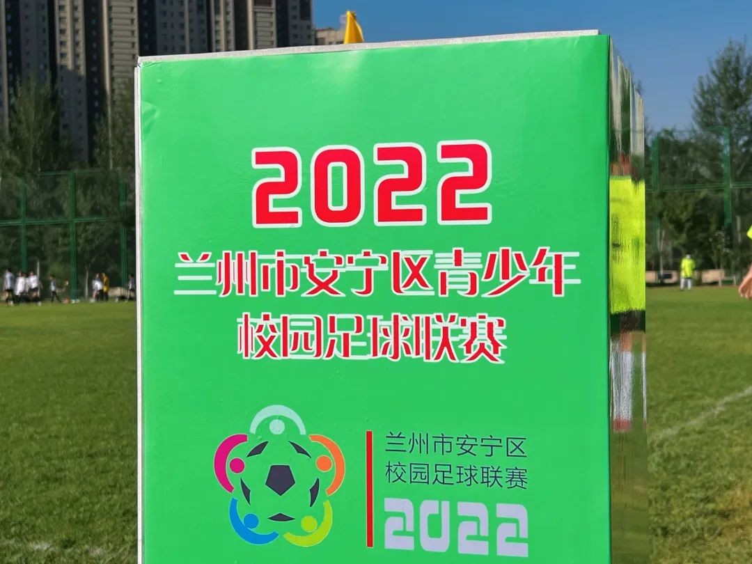 椹伴獘鐞冨満,椹伴獘杩愬姩璧涘満褰版樉闈掓槬椋炴壃