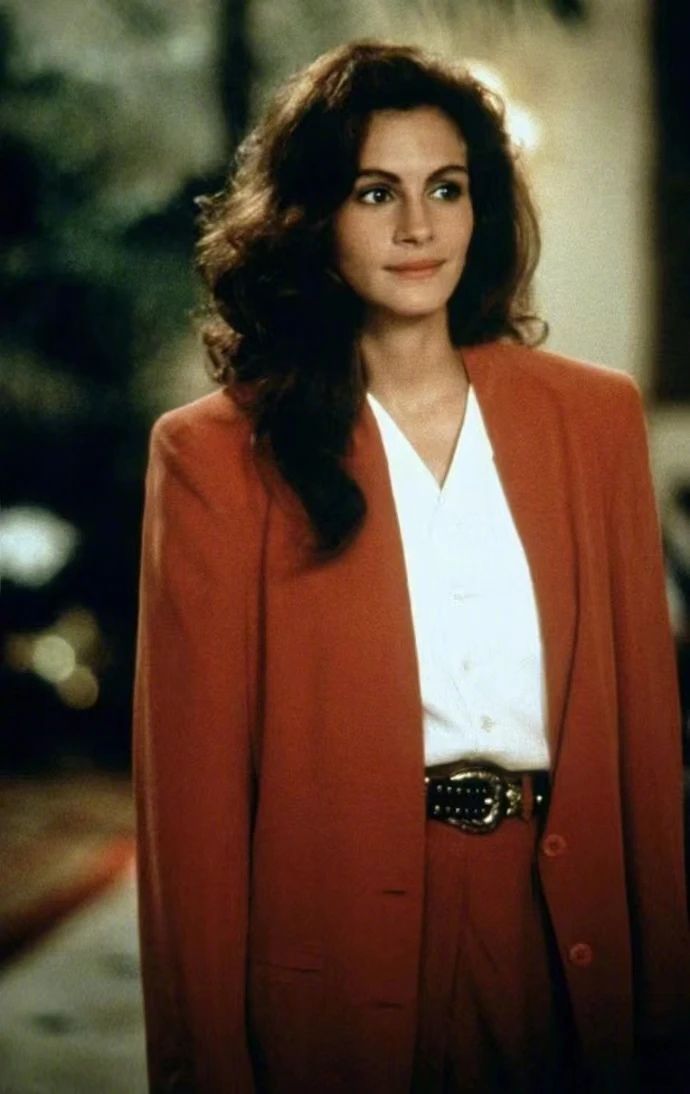 oversize的粉色西装怎么搭配,oversize黑西装复古穿搭