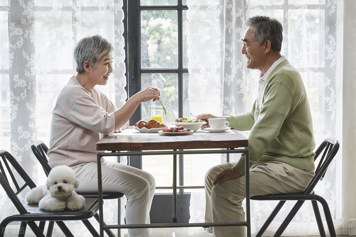 有线电视和iptv最终谁会生存下来,有线电视与iptv之争