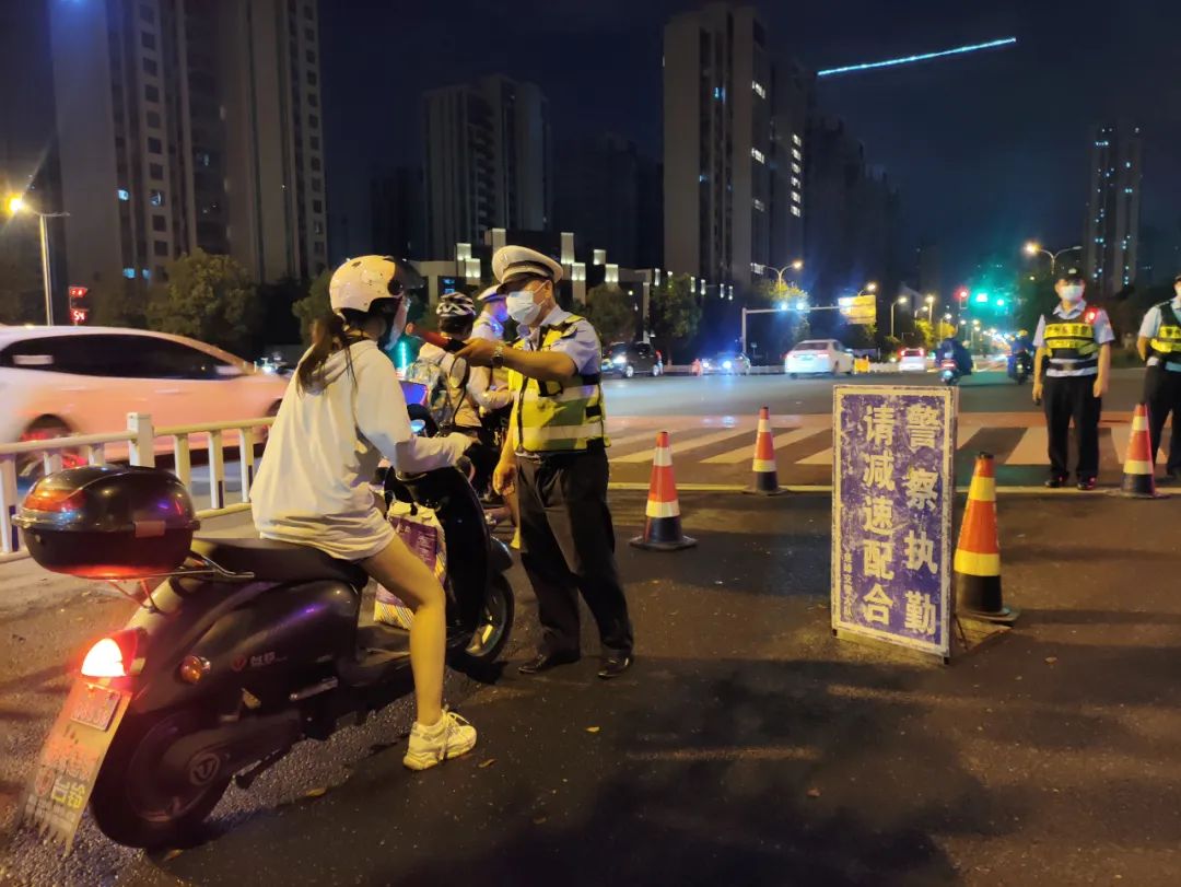 全警出动整治行动,柳州公安集中开展社会治安大清查