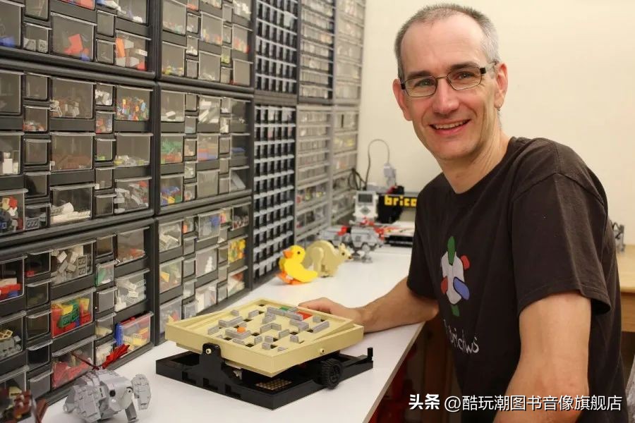 用乐高设计高楼大厦,用乐高积木拼建筑