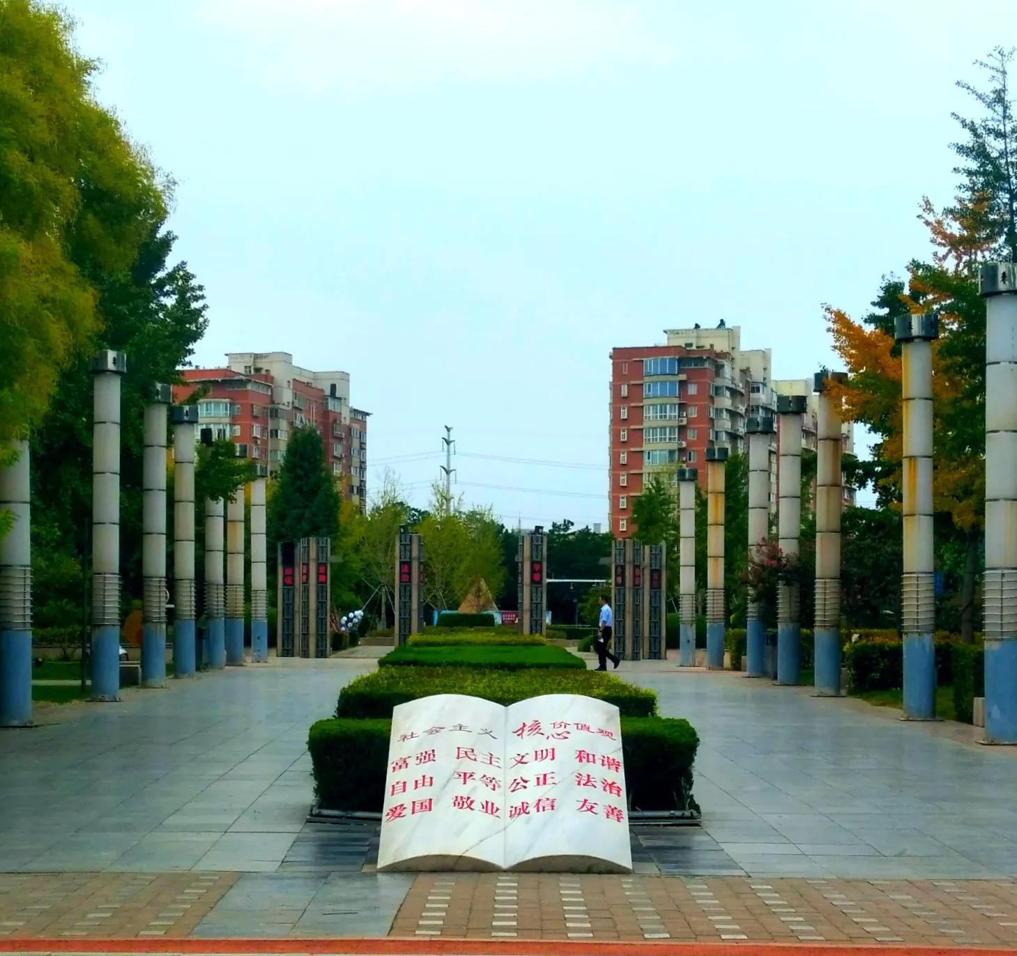 网信办治理自媒体乱象举报,自媒体乱象的案例最新