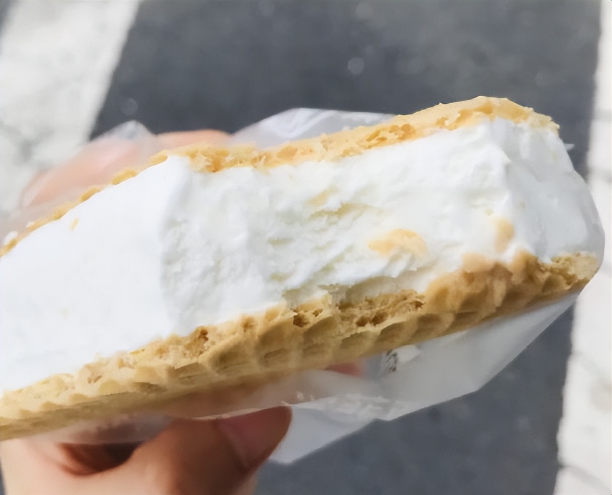 什么状态下的冰激凌最好吃,哪些冰激凌最好吃而且还不长胖