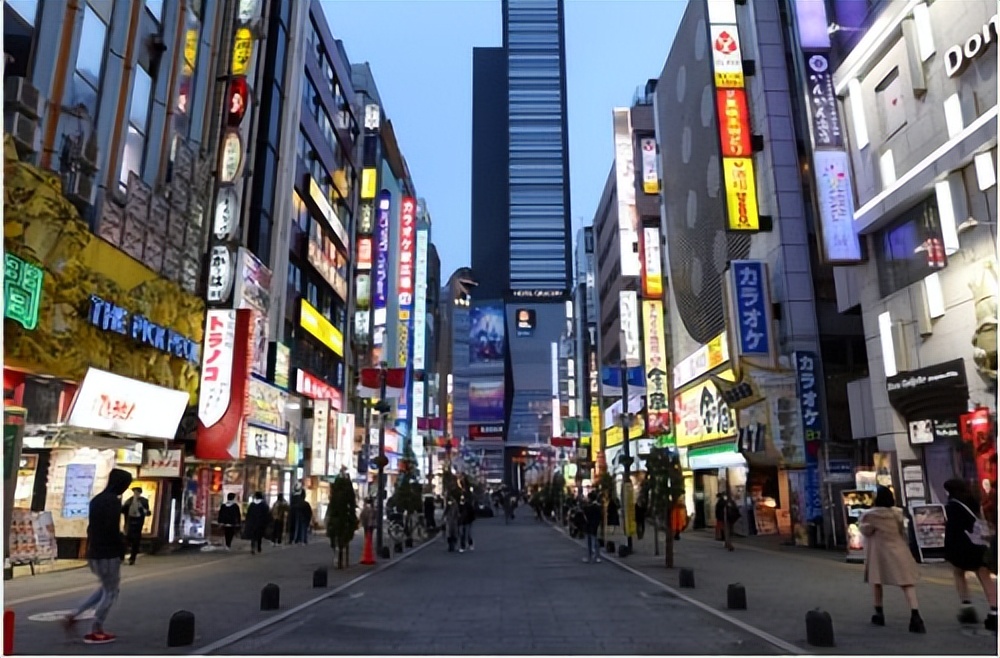 日韩区别对待中国游客最新消息,大量中国游客涌入日本