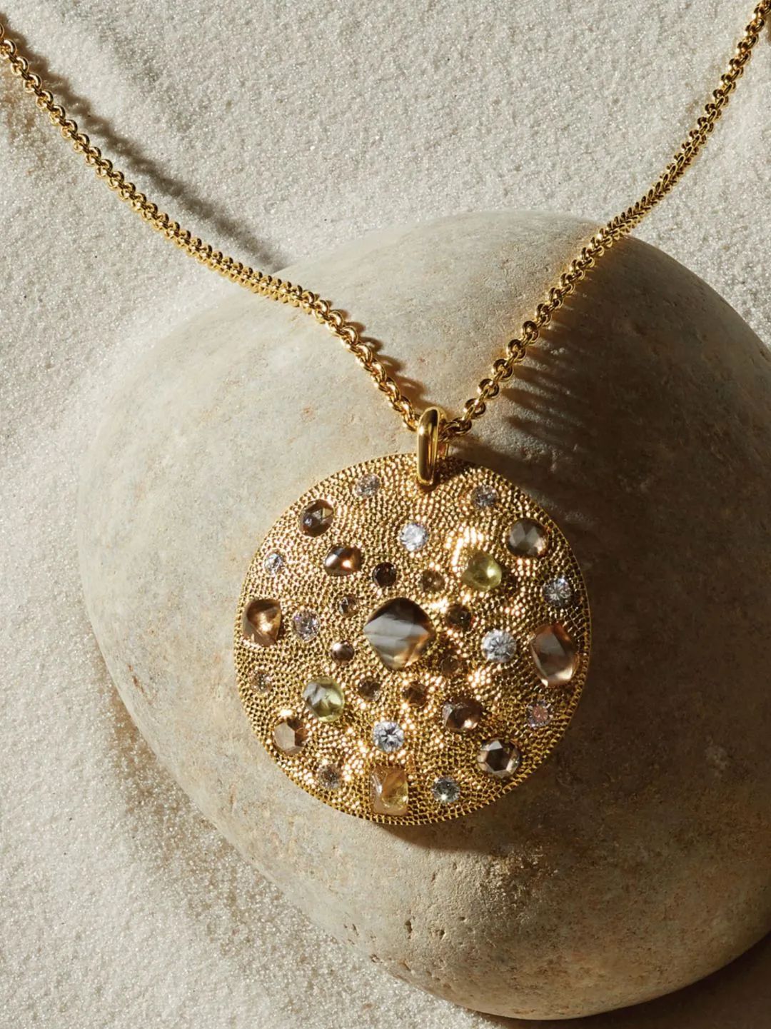 红宝石原石珠宝,珠宝原石都有什么