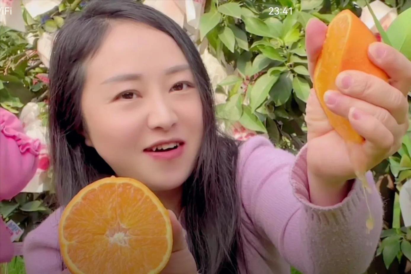 老挝美女嫁大20岁江西大叔,老挝美女嫁四川4年再回老挝