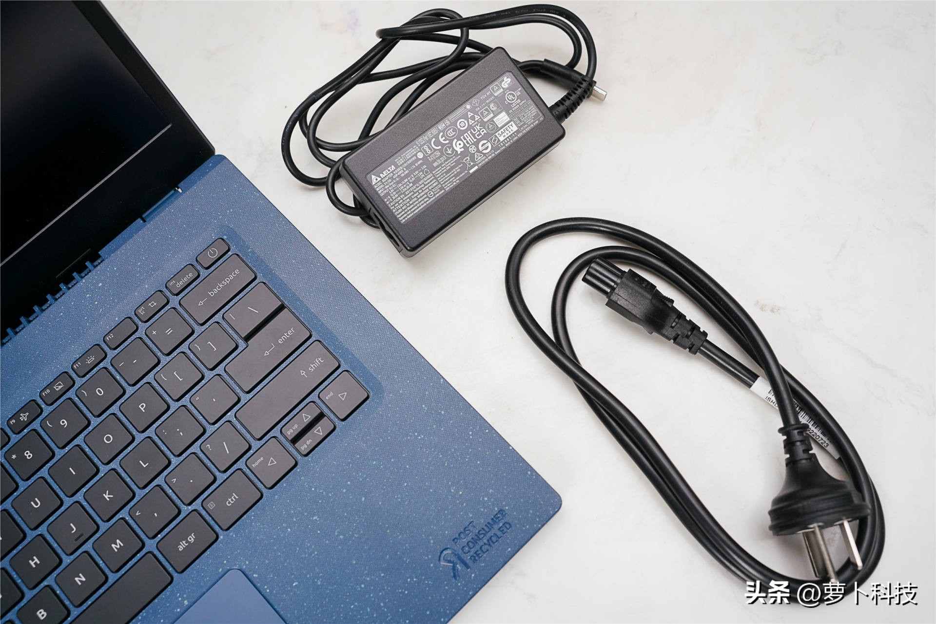 宏碁笔记本新蜂鸟33:2测评,宏碁蜂鸟笔记本电脑测评