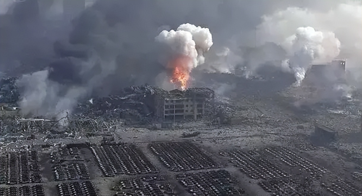 下水道爆炸视频,下水道爆炸威力有多强大