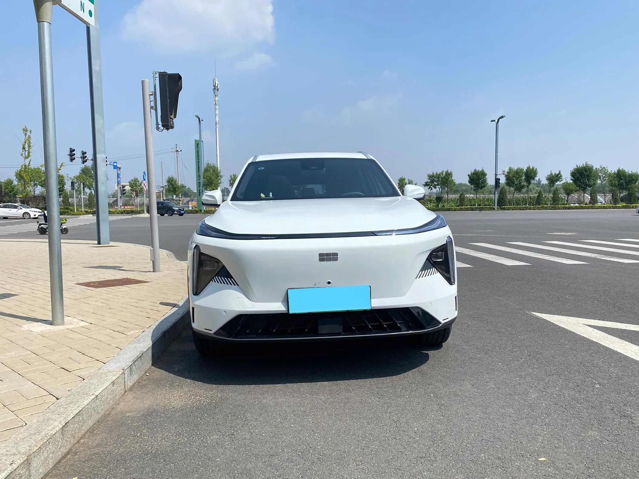 吉利银河l7龙腾版,银河l7效果视频