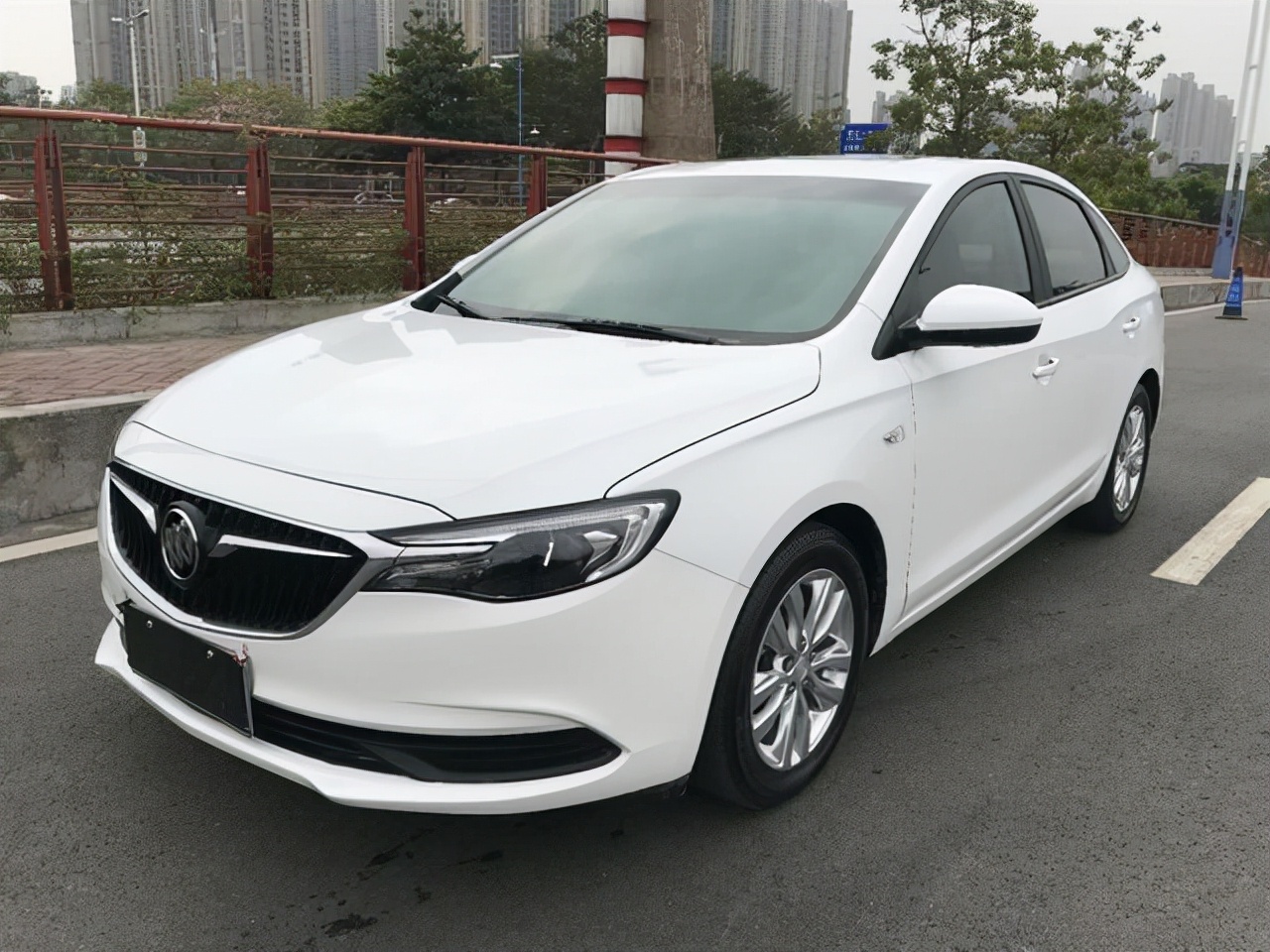 别克英朗10万左右的车,别克9万左右的车