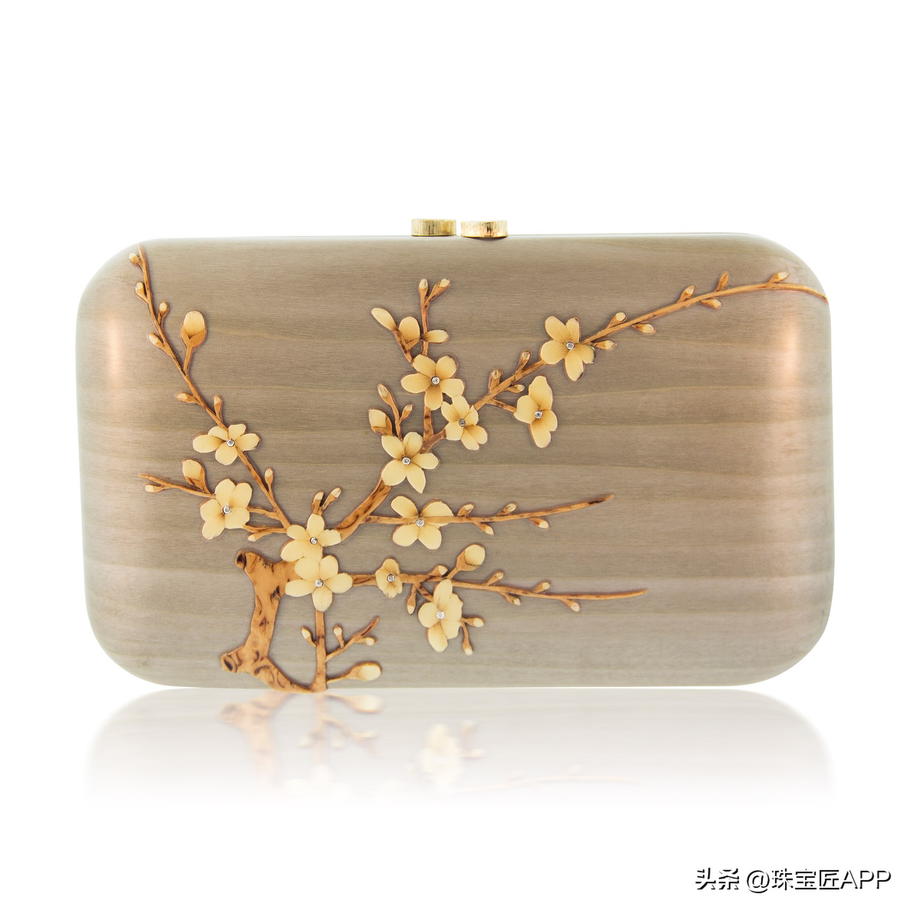 把竹子、树枝做成高级珠宝？这个来自巴西的鬼才设计师不一般！