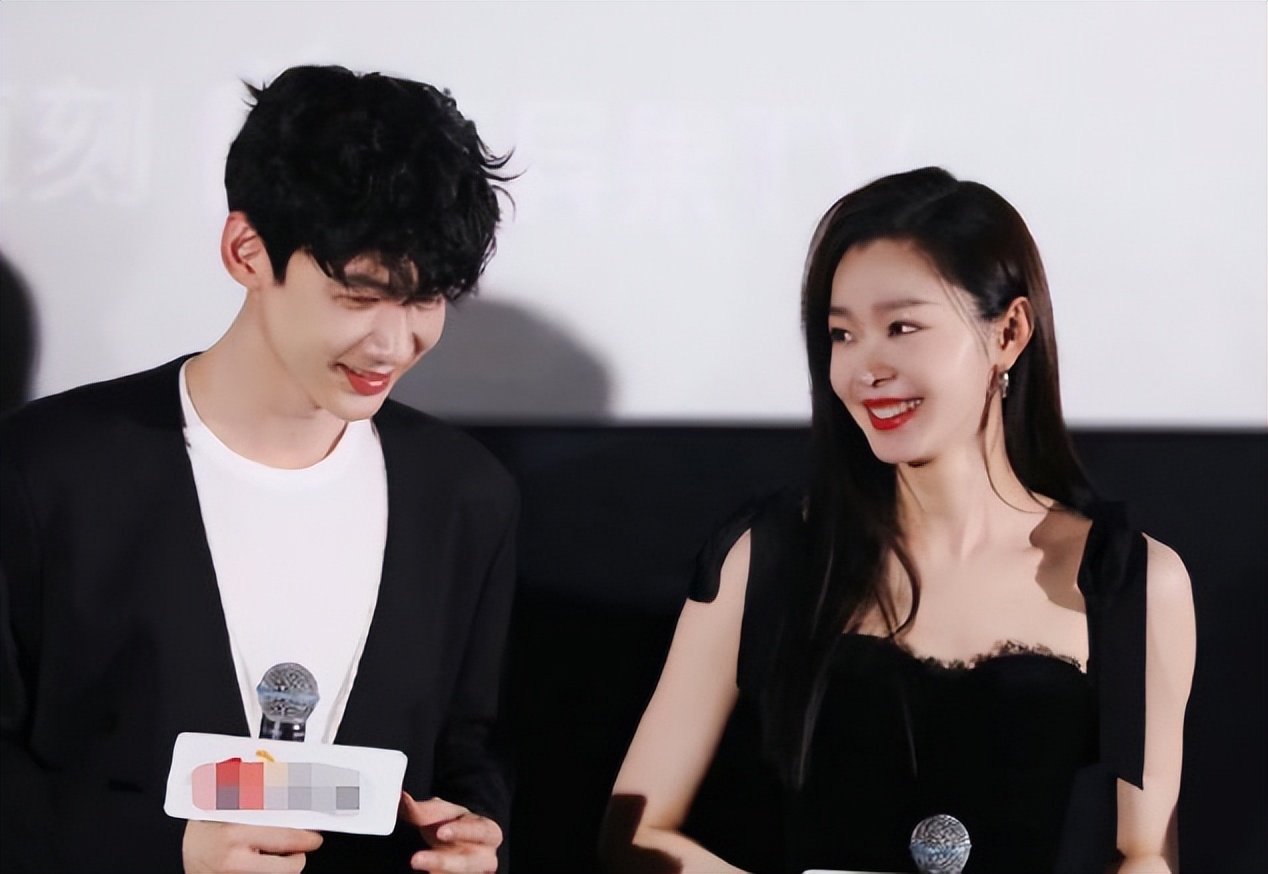 白敬亭澄清宋轶互相关注,白敬亭澄清和宋轶恋情视频