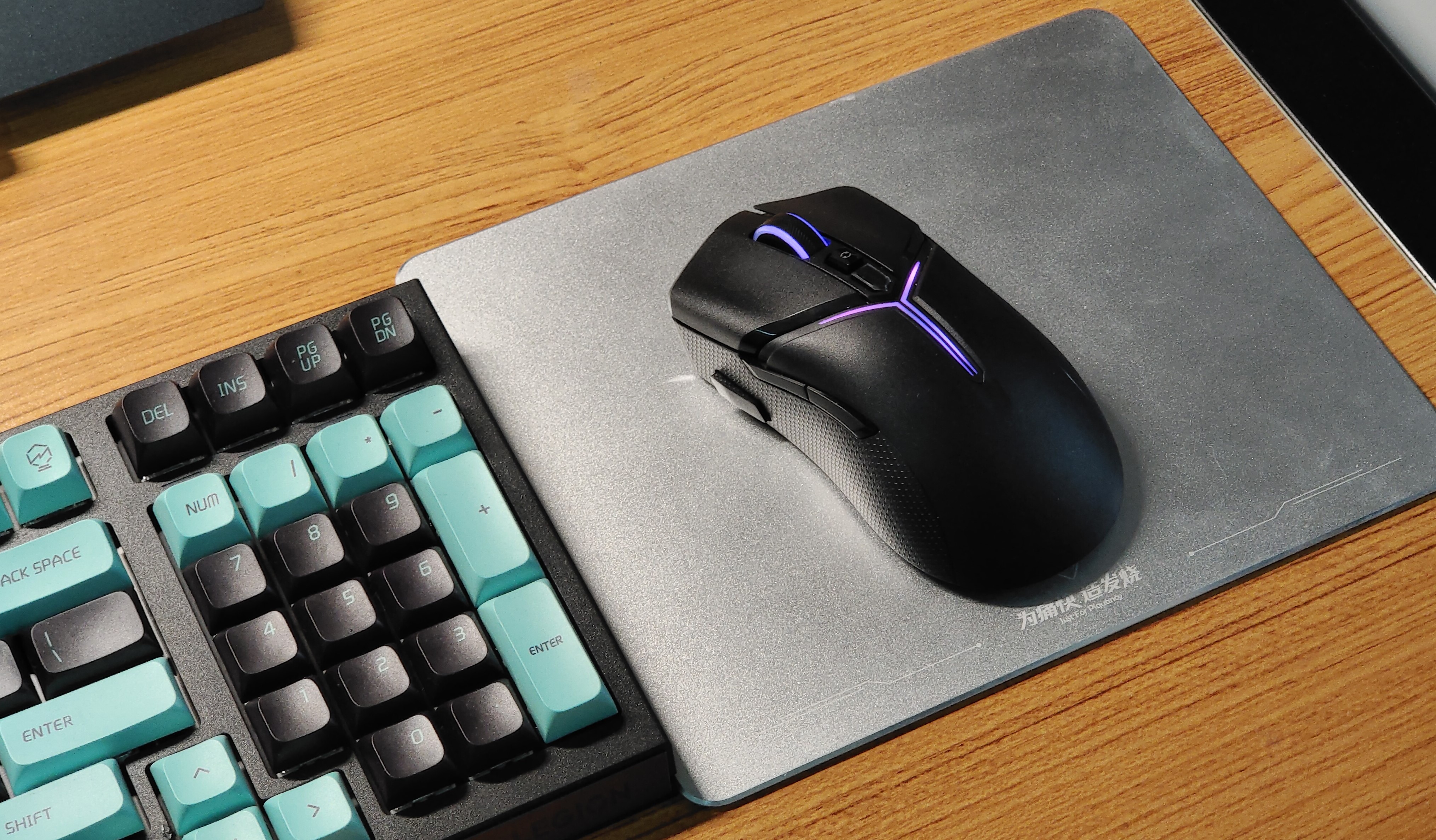 无线游戏鼠标推荐100元以下,游戏鼠标推荐无线无按键