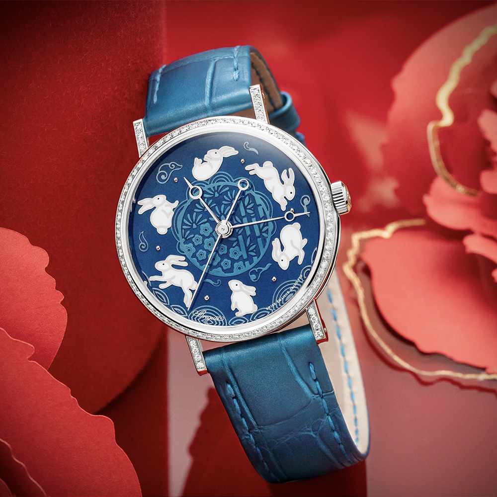 属兔的戴什么颜色的手表好 (生肖兔本命年红色手表)