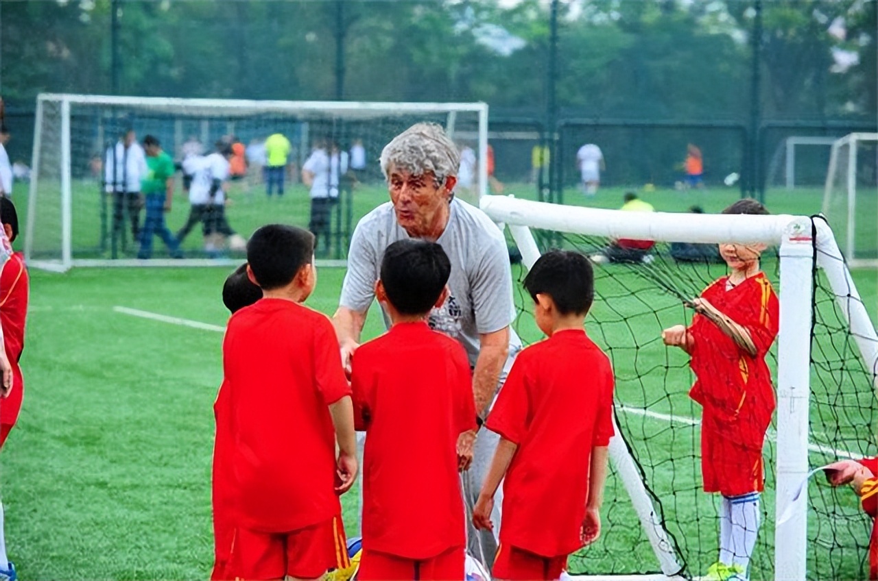 足球女记者李响与米卢,中国采访米卢的女记者