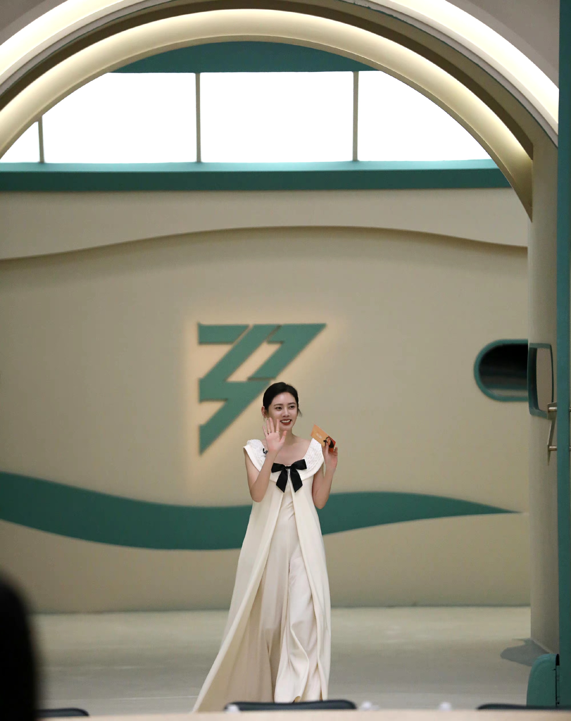 浪姐4：韩国女星秋瓷炫太惊艳！素颜出镜战袍加身却难掩王者杀气