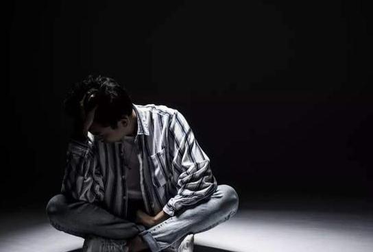 如何用中医治疗轻度抑郁,中西医结合治抑郁