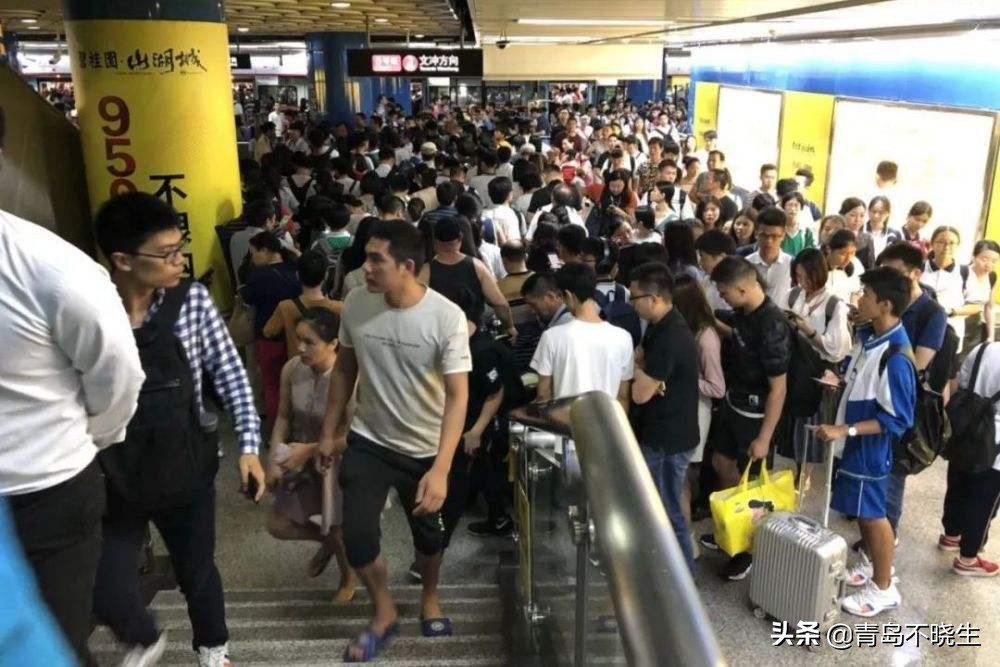 青岛地铁再次刷新单日客流纪录,青岛地铁日均客流