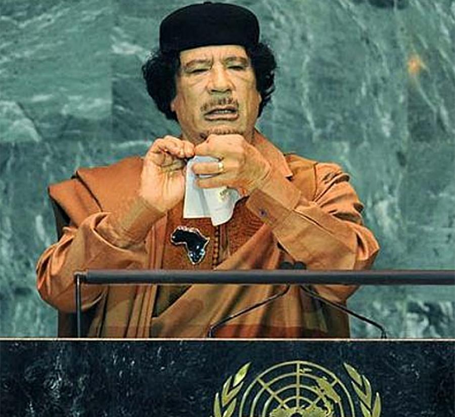 卡扎菲遗体处理,卡扎菲死后被葬在什么地方