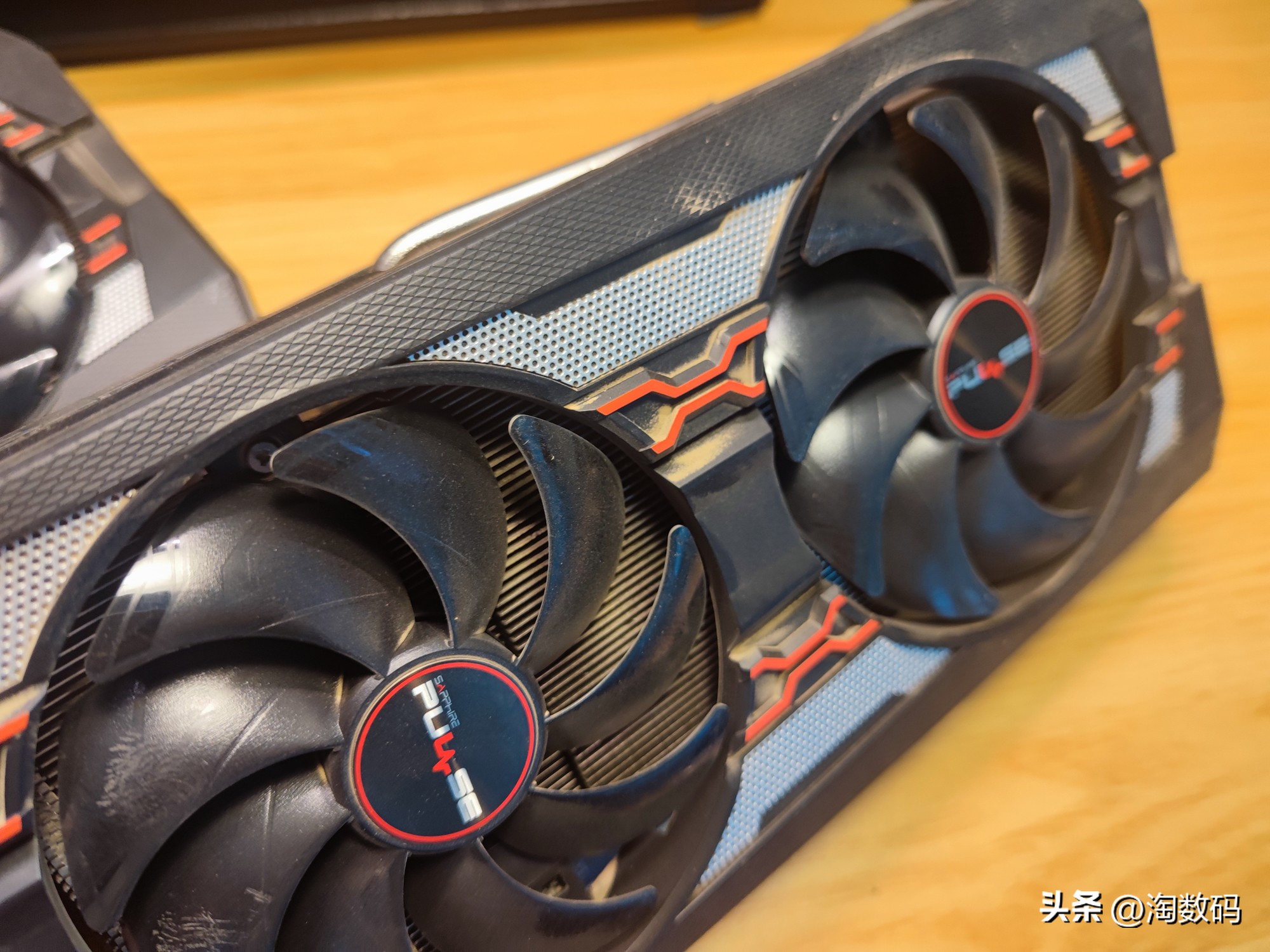 蓝宝石5600xt矿渣,蓝宝石rx5600xt白金版装机攻略