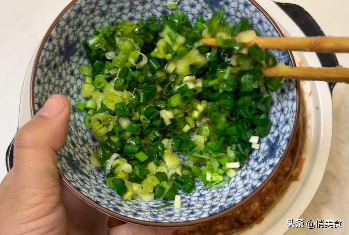 饺子馅怎么调好吃要保持原味,调素饺子馅牢记三放三不放
