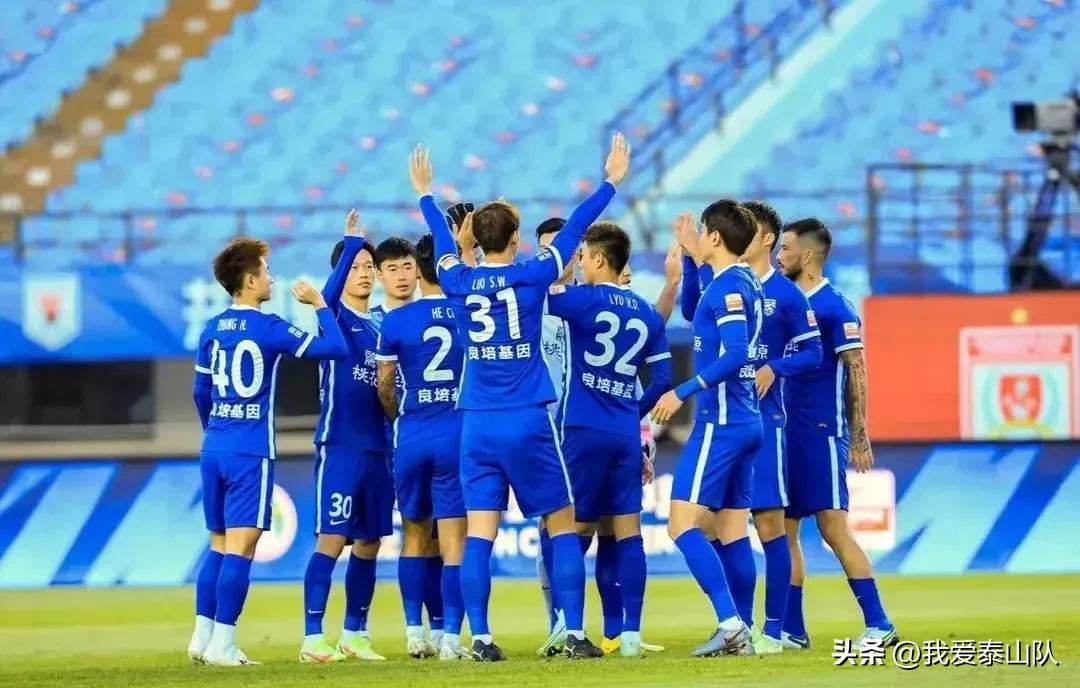 中超积分榜上海申花强势领跑,中超积分榜申花继续领跑