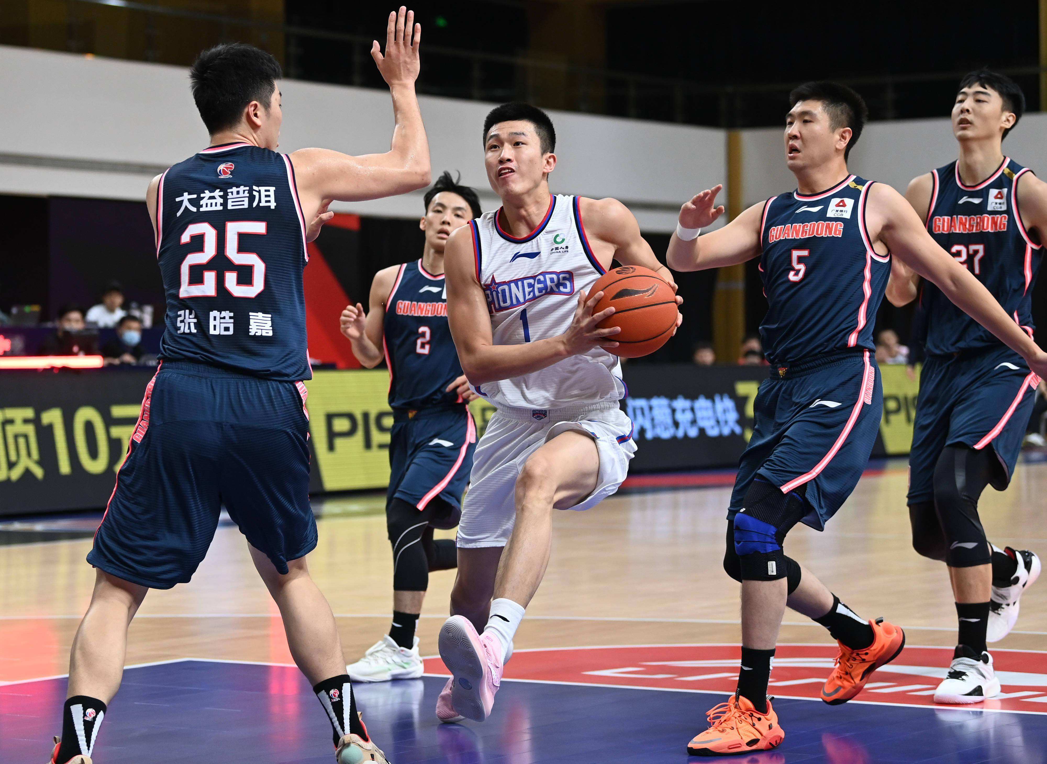 cba历史交战广厦队记录,cba总决赛国内球员三分单场纪录