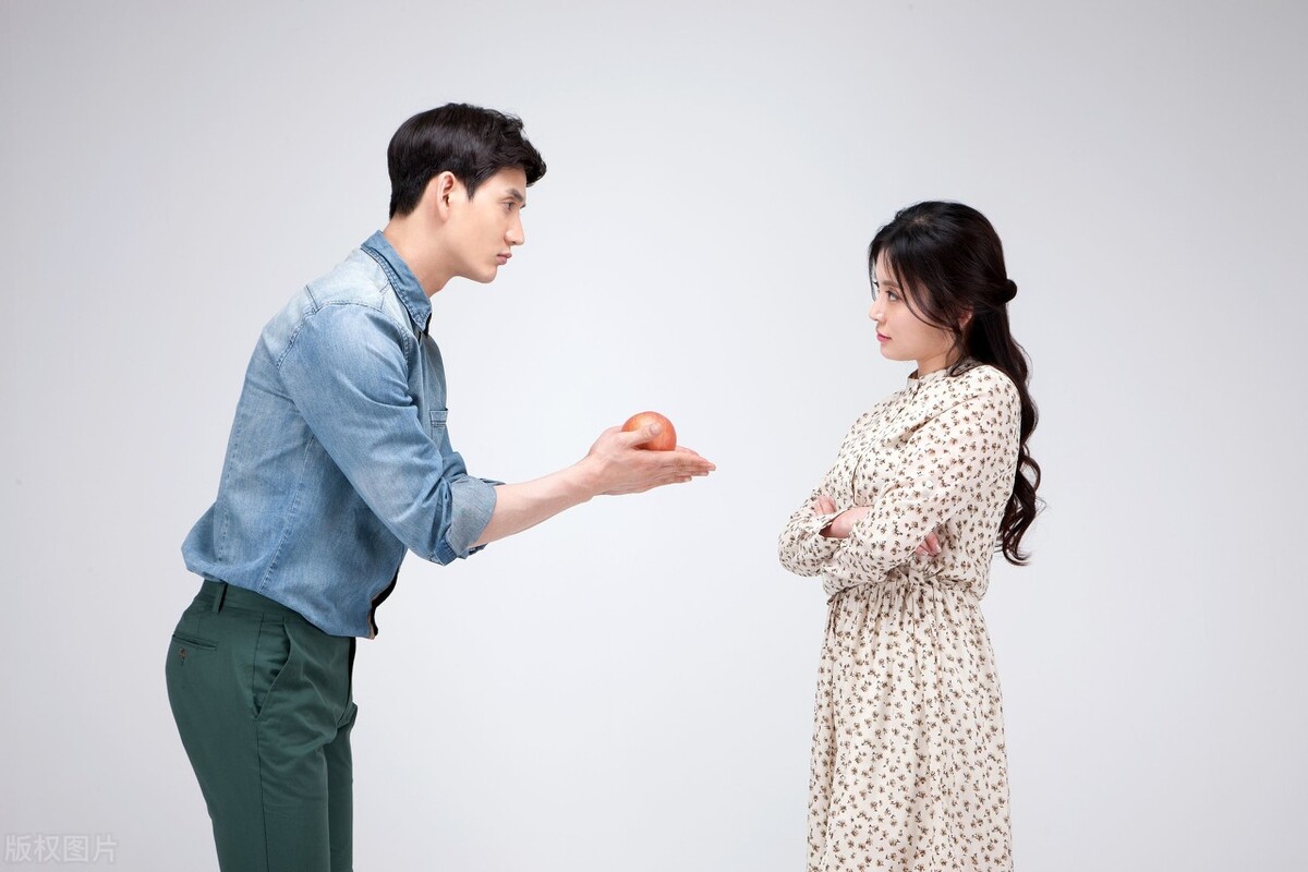 婆婆说家里的东西全是她买的,婆婆老是说我们东西是小姑子买的