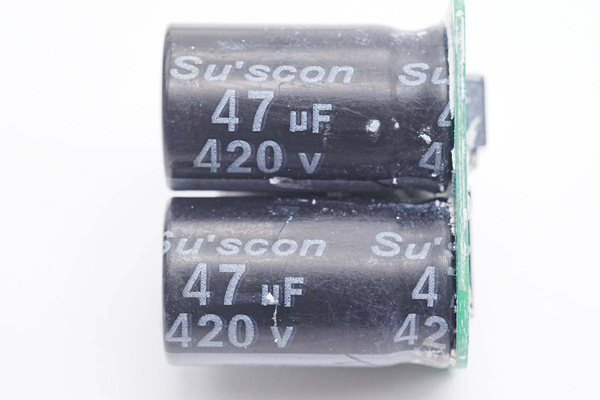 倍思氮化镓120w充电器拆解,倍思65w氮化镓红色版充电器拆解