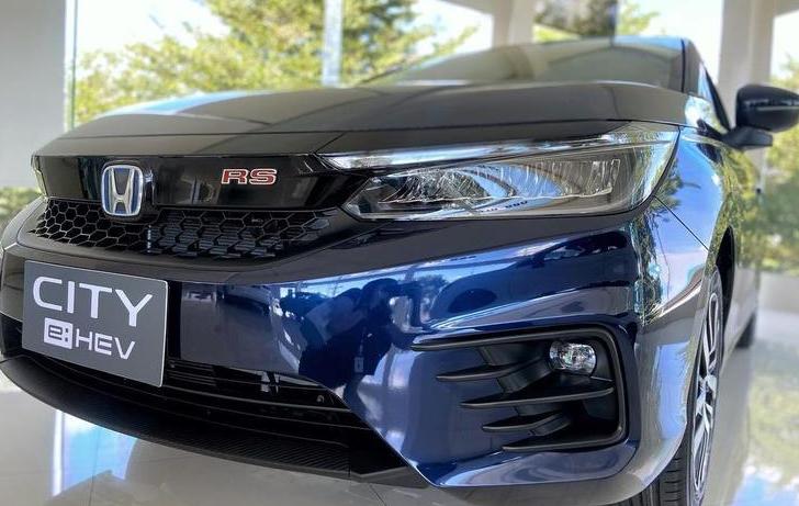 本田锋范行动版裸车价,本田锋范2023款混动版