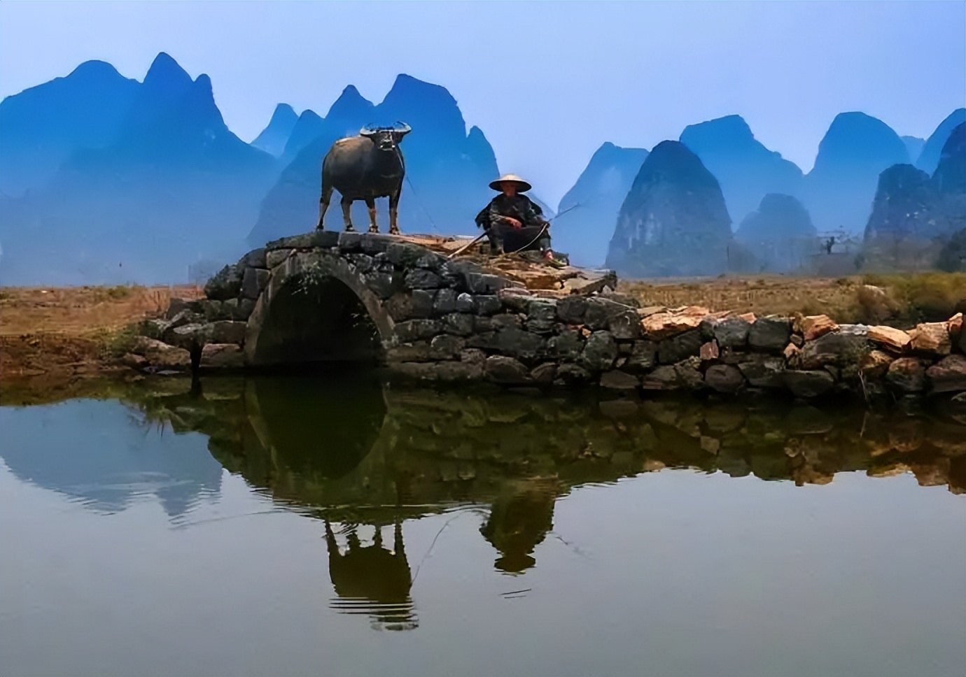 文学小说《残夜》（28）：淫雨夭折