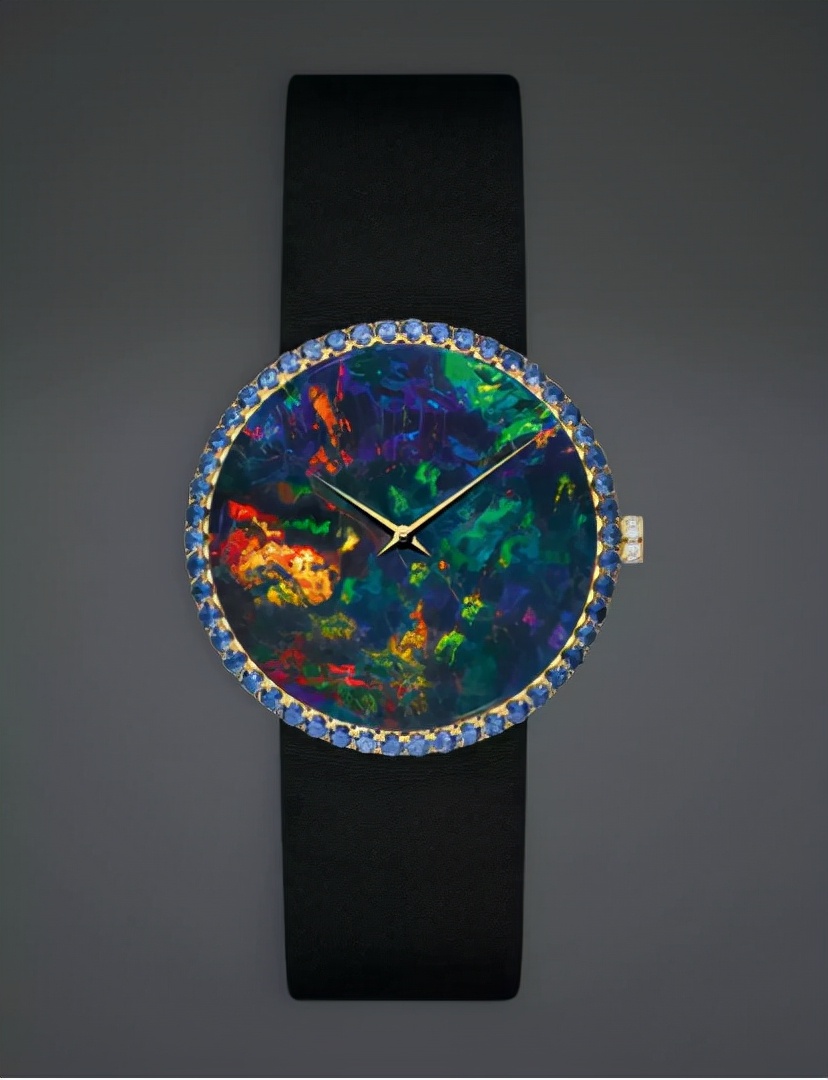 宝石也开始内卷了?做成珠宝or腕表,你Pick哪一个?