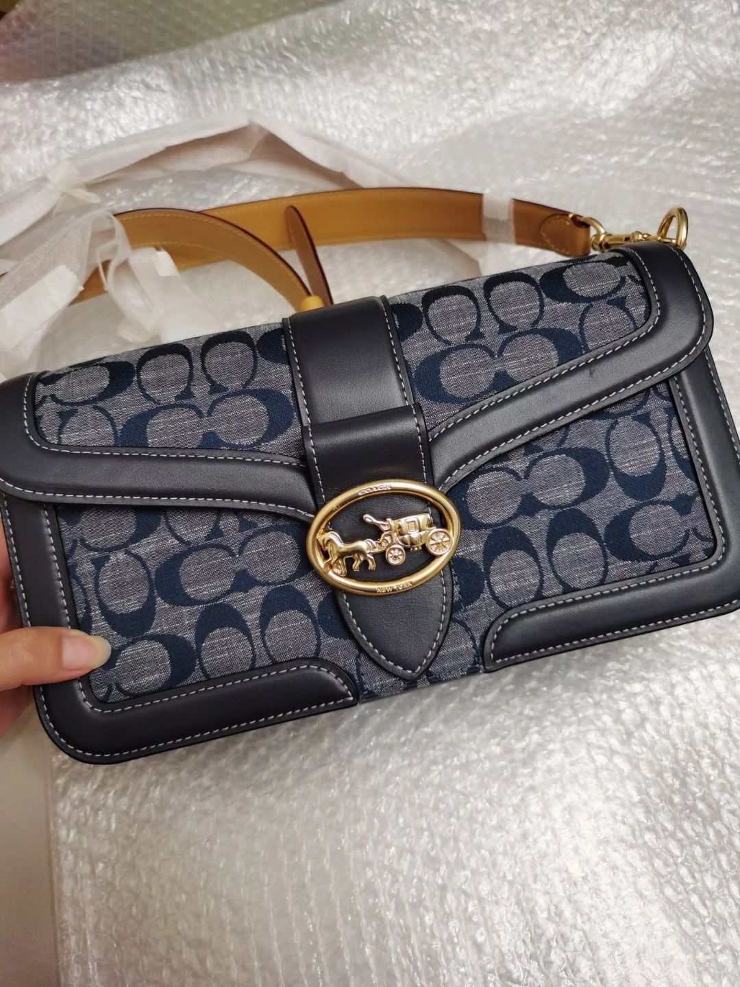 蔻驰包包推荐,蔻驰包包修复翻新