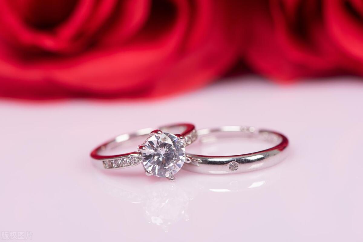 什么牌子的戒指是对戒,最好戒的戒指是什么