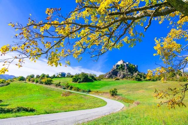 写春天的散文诗儿童,赞美春天的散文诗