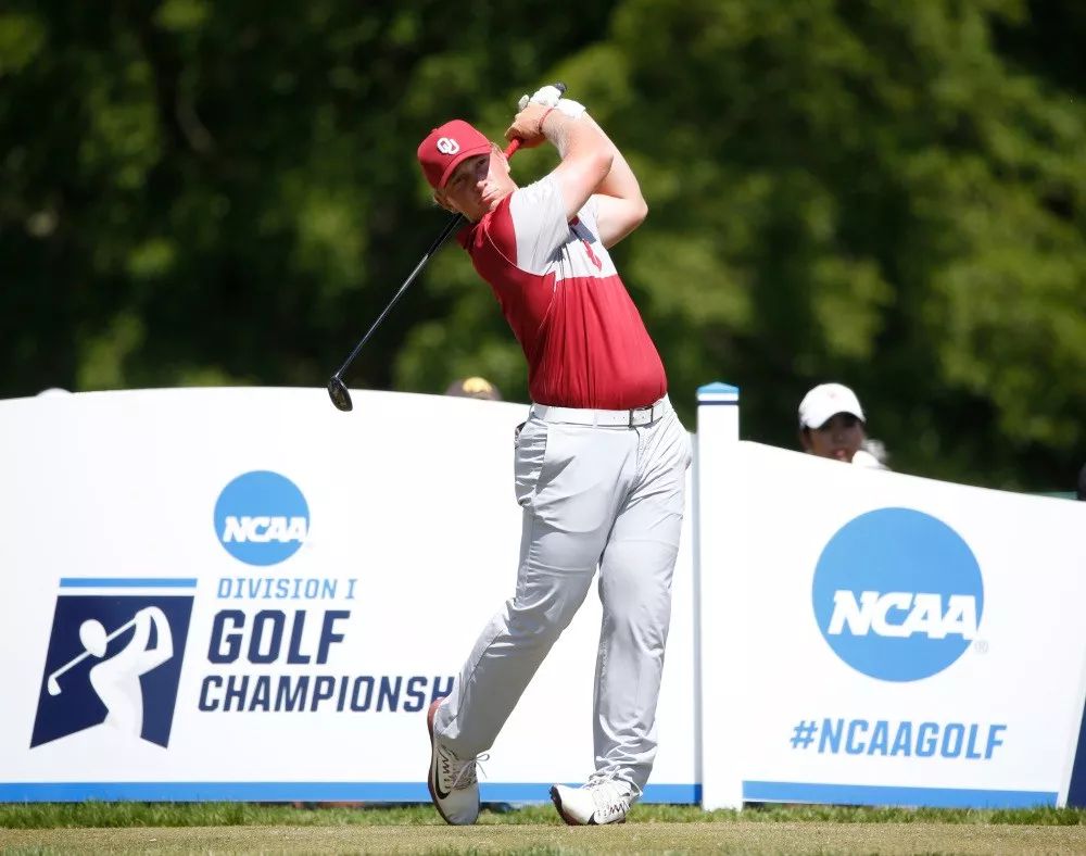 青少年高尔夫球手如何经营人生：中国大学or美国大学？