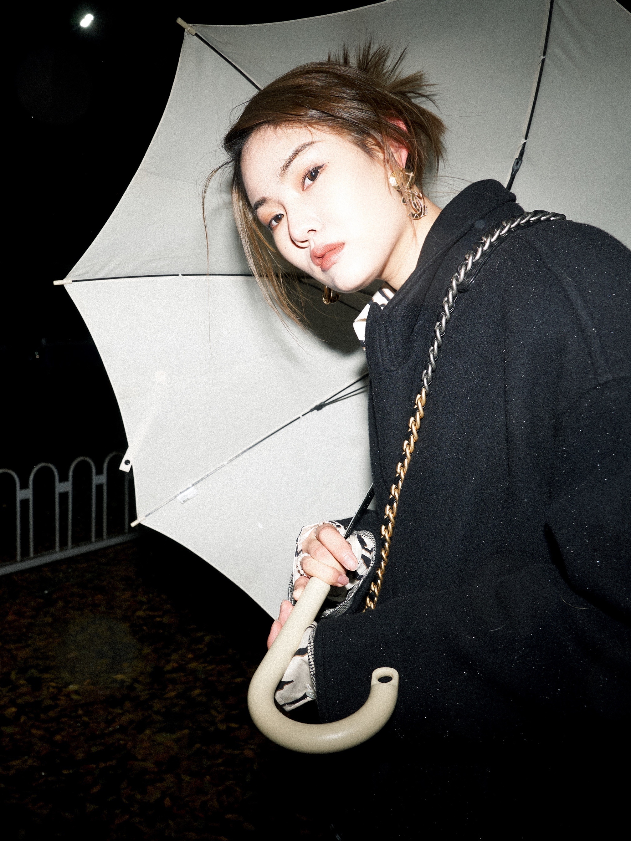 总想一个人去旅行,总想一个人去远方没有目的地