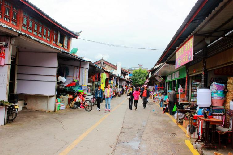 大理到丽江自驾游沿途有什么景点,丽江附近自驾免费景点