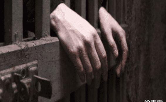 商业！连小姨子不放他走？趁岳母不在的时候*暴强**他