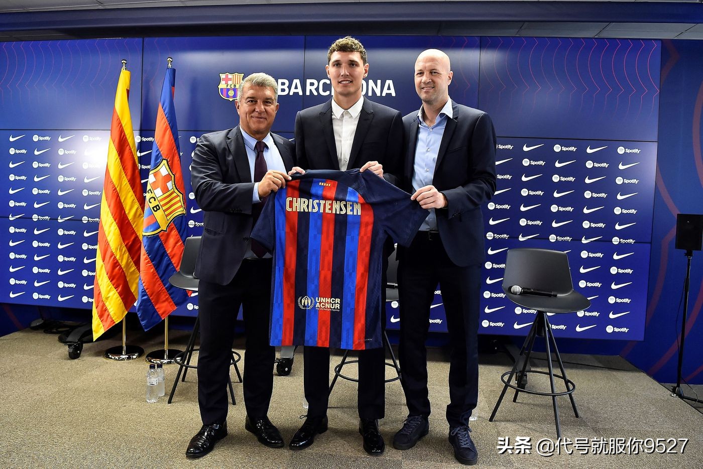 巴萨夏窗首签,巴萨免签德佩