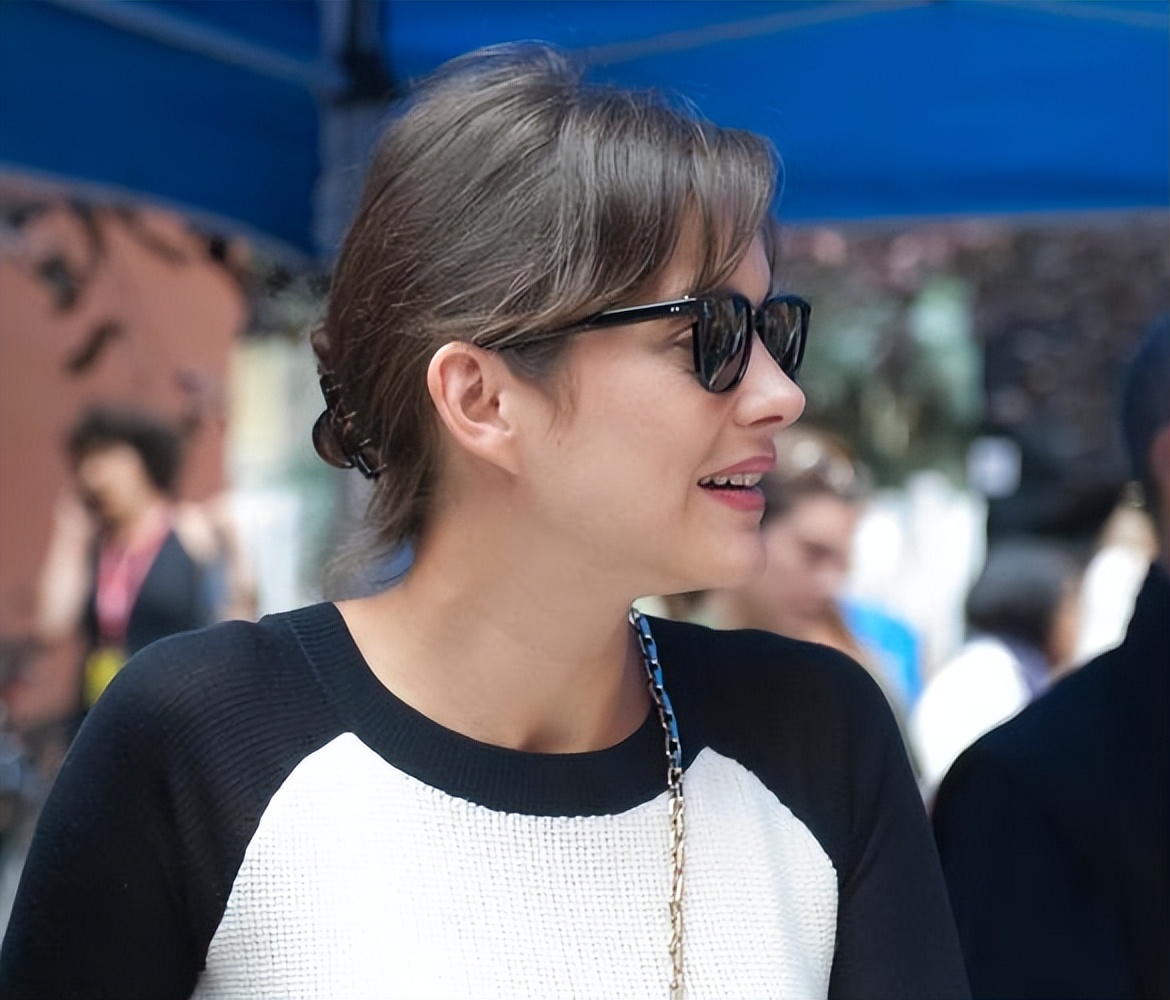 玛丽昂·歌迪亚：从小镇女孩到国际影坛巨星的崛起