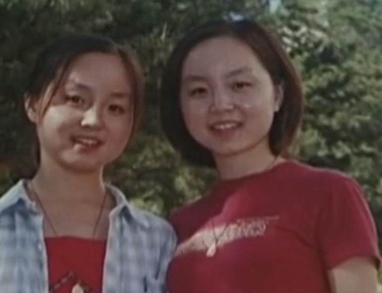 2012年，北京女孩考上清华，不久后却选择自杀，父亲崩溃大哭