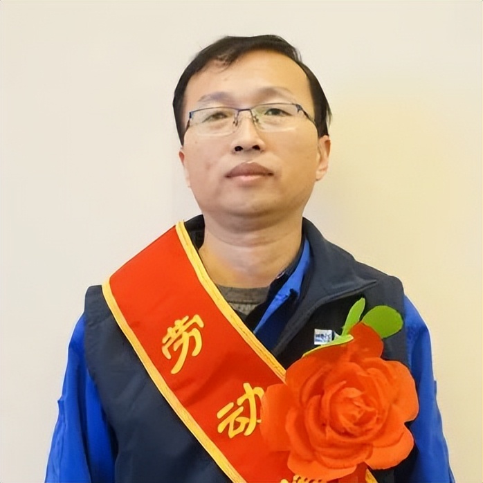 石钢工人井陉,井陉县致敬劳动者