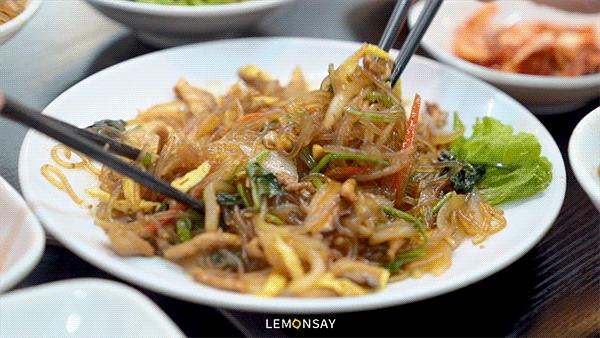 朋友总是把我挂在嘴边怎么办,朋友老是把你赚钱多挂嘴边