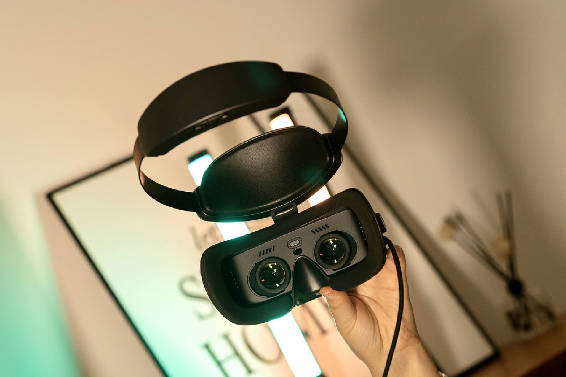 头戴影院800寸巨幕,头戴式巨幕影院