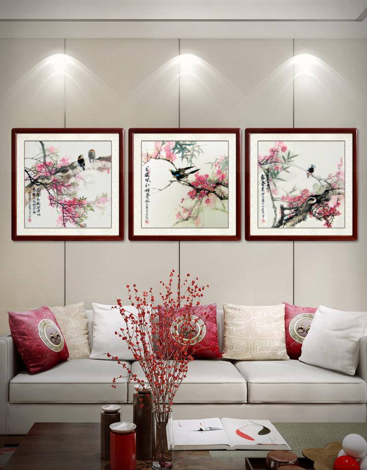 挂画搭配技巧让你的墙面不再孤单,客厅墙挂画以后还是空荡荡