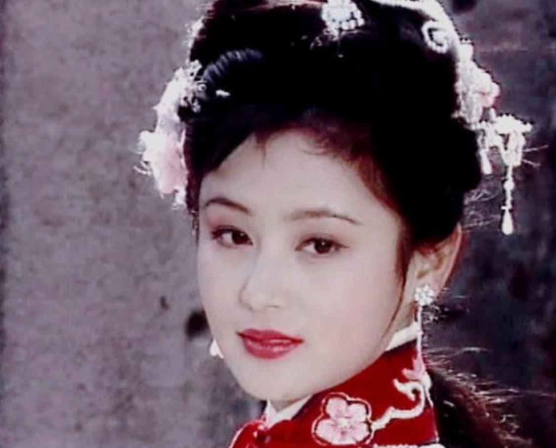 一脸福相天生富贵的几位女明星,天生自带苦相的十位女明星