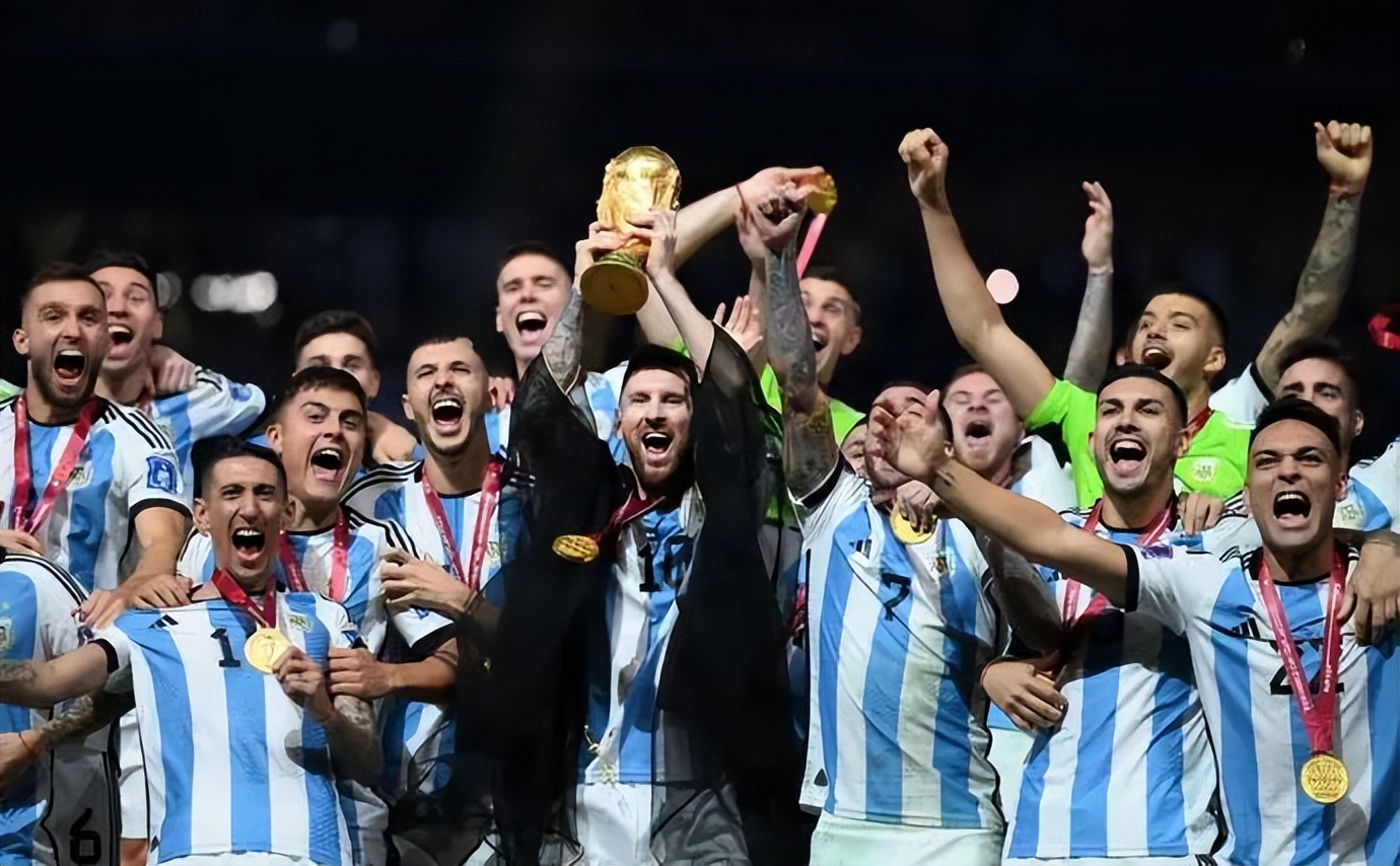 涓栫晫鏉骞查,涓栫晫鏉細琚储鍥㈡帶鍒跺悧