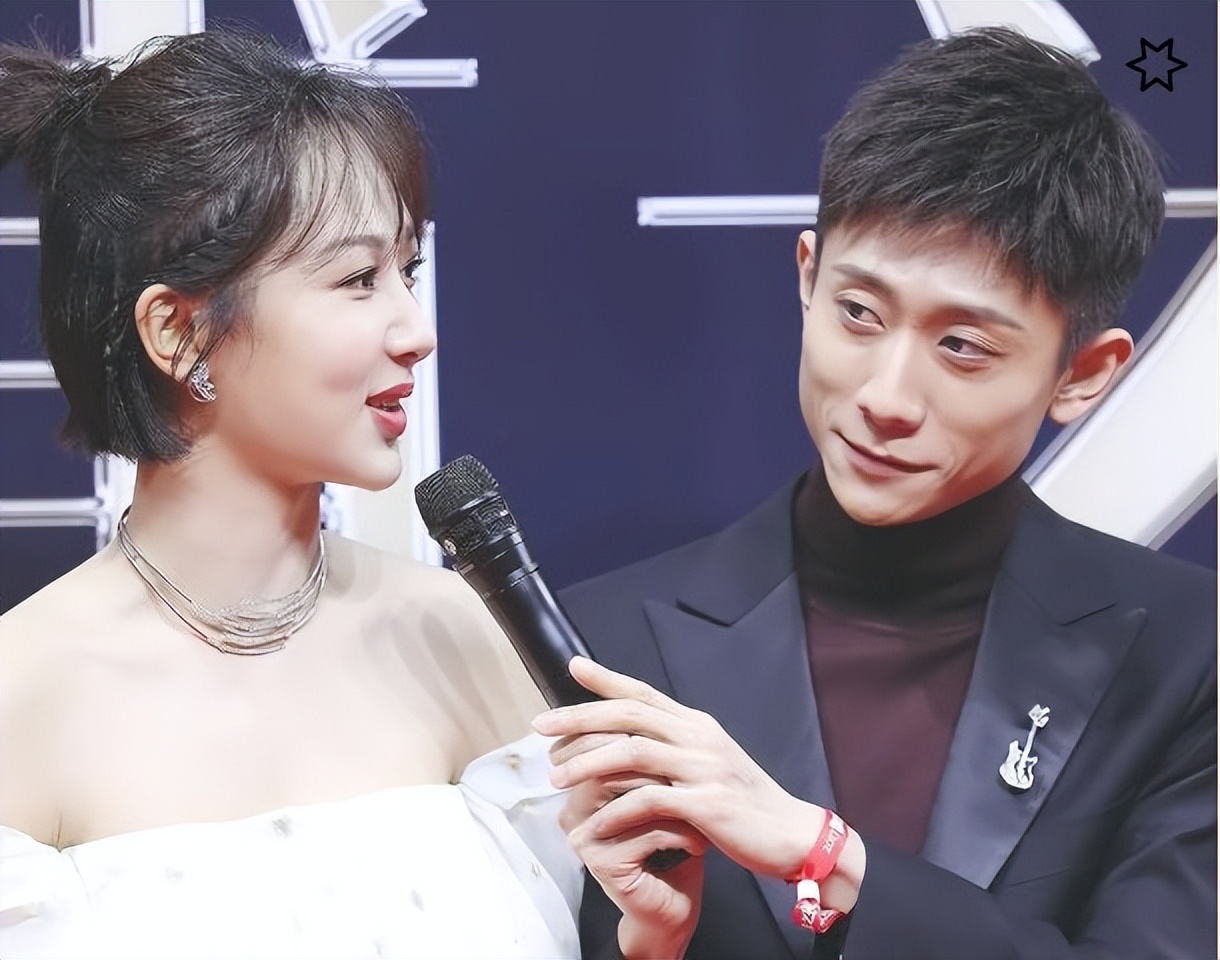 男明星之间的真挚友情,明星友情亲情爱情哪个更重要