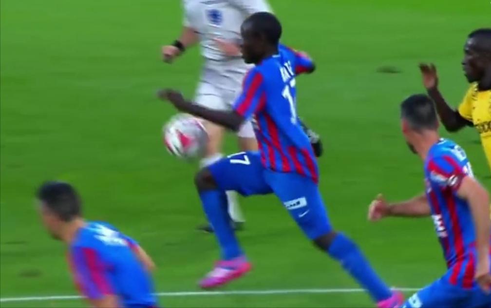 捡垃圾的富豪买豪车,小时候捡垃圾的明星